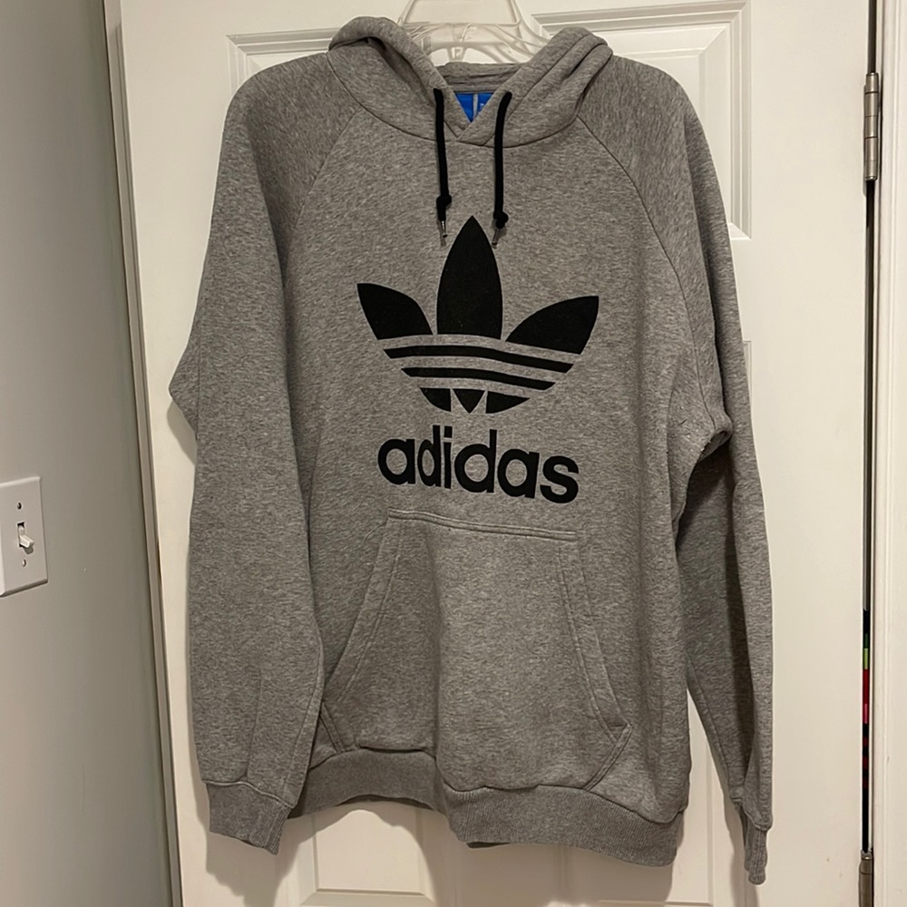 Adidas Sweatshirt